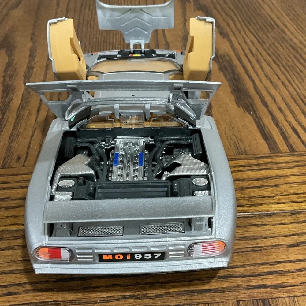 Bugatti Eb Die Cast Model Car with Black Undercarriage 1/18